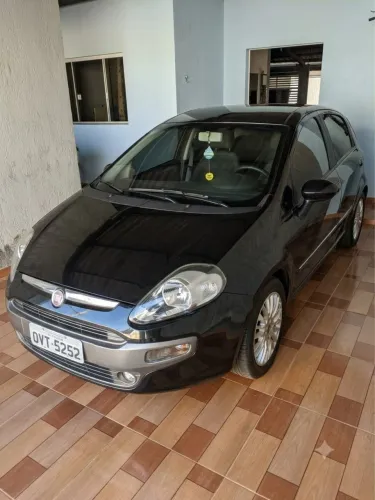 Fiat Punto Essence 1.6 Flex 16V 5P 2014