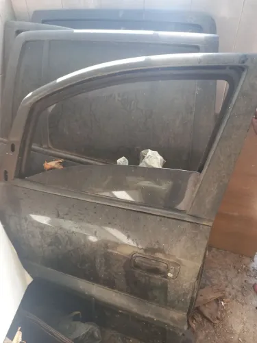 Porta zafira cor preta