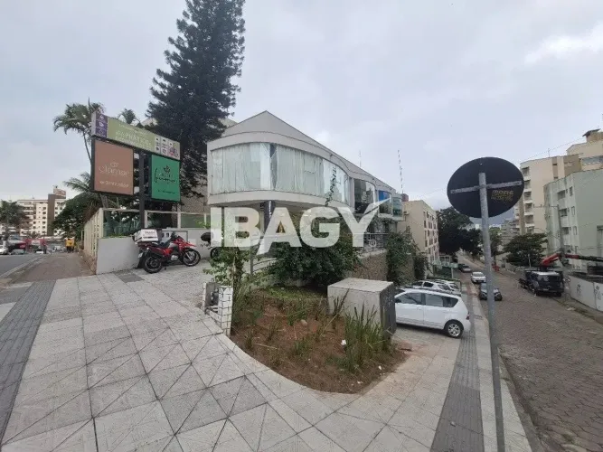 Oportunidade! Loja em Trindade - Florianópolis
