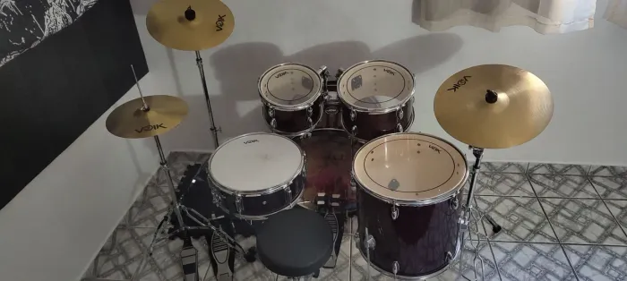 Bateria acústica VOIK bam 22 completa + pedal duplo