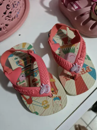 Chinelo original havaianas Peppa lig
