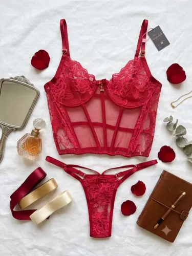 Conjunto de lingerie de renda