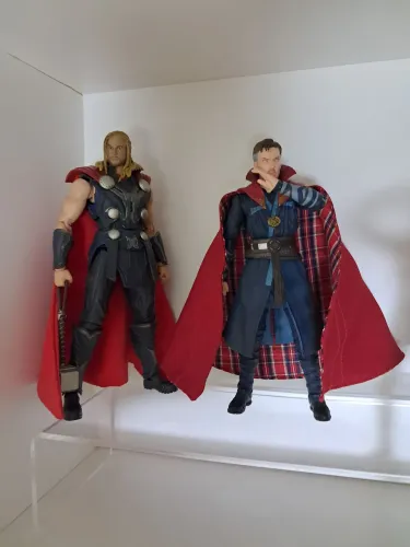 Sh figuarts thor e dr estranho