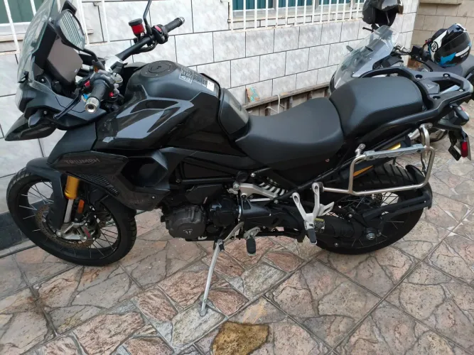 Triumph Tiger 1200 Black edition