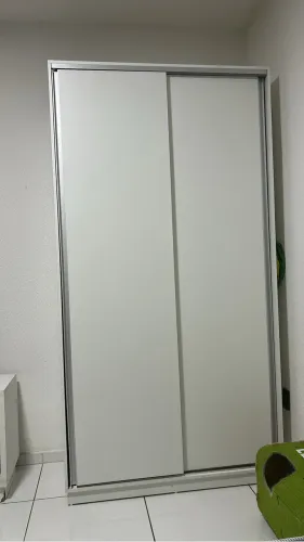 Armário 2 portas