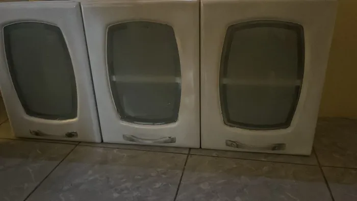 Armário 3 portas