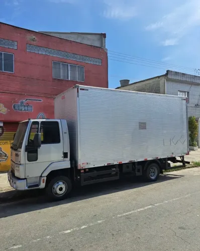 Cargo 815 Bau Unico Dono