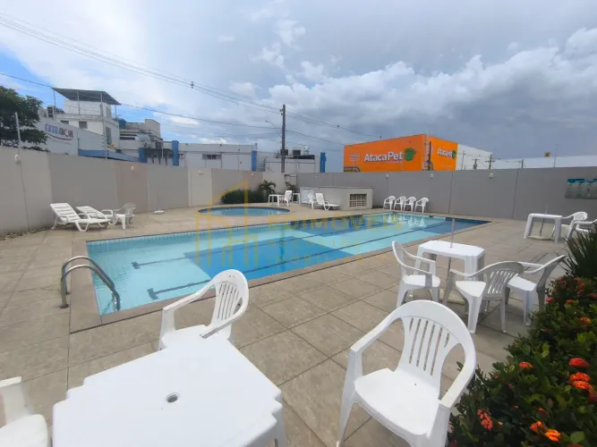 Seu novo lar em Porto Canoa: Apartamento com Varanda Adaptada!