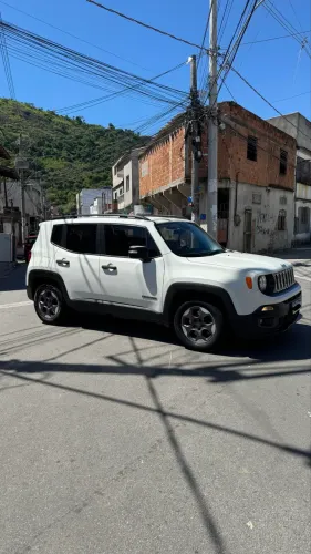Jeep Renegade Sport 1.8 4X2 Flex 16V Aut. 2016