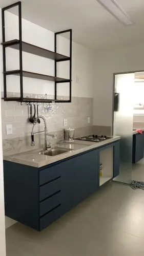 APARTAMENTO 2QT  MOBILIADO A POUCOS PASSOS DA ORLA DA PRAIA DA COSTA!