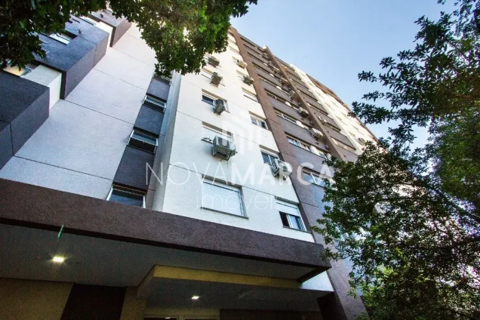 Nova Marca Imóveis vende Apartamento semi mobiliado Bairro Santo Antônio
