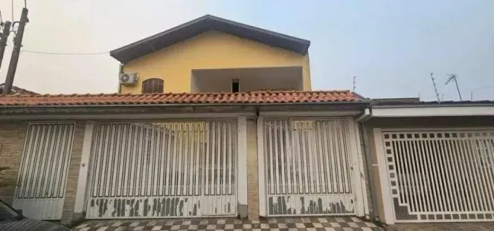 VENDA OU LOCAÇÃO ? CASA NO JARDIM FLÓRIDA, JACAREÍ-SP