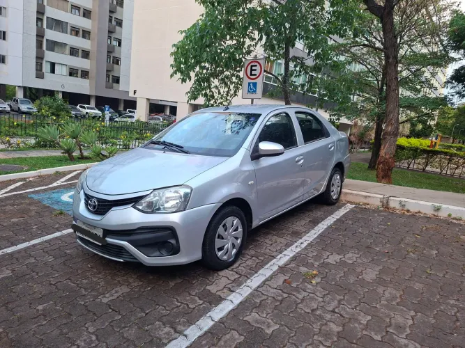 Toyota Etios X Sedan 1.5 Flex 16V 4P Mec. 2018