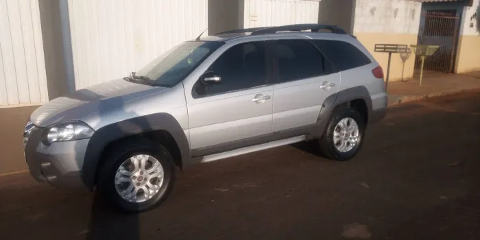 Fiat Palio Week.adv.lock.dualogic 1.8 Flex 2010