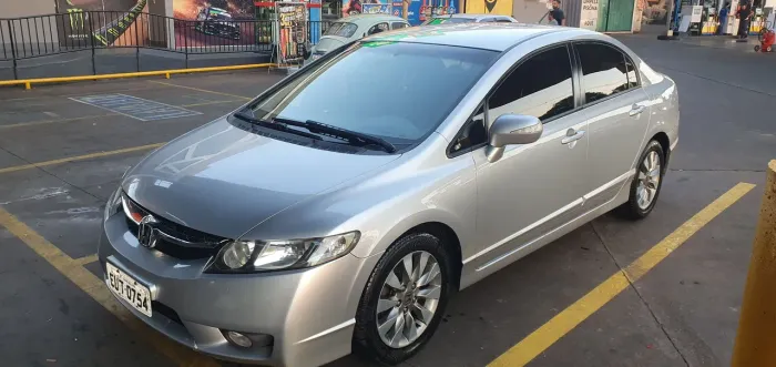 Honda Civic Sed. Lxl/lxl SE 1.8 Flex 16V Mec. 2011
