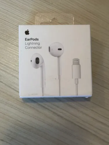 Fone de ouvido Apple Novo com conector Lightning
