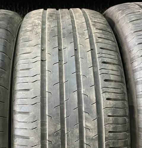 Jogo de pneus 16 Jetta , Golf , Civic , Corolla 205/55 R16 semi novos ( 205/55 16 )