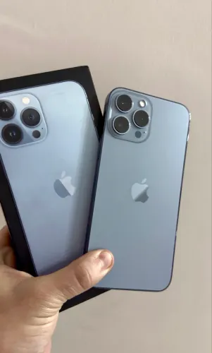 iPhone 13 Pro Max muito novo