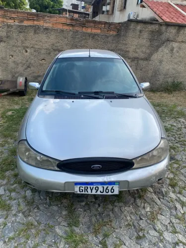 Ford Mondeo CLX 2.0i 4P MEC 1999