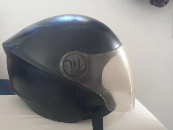 Capacete