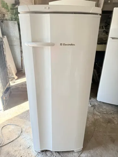 Geladeira Eletrolux gelo seco