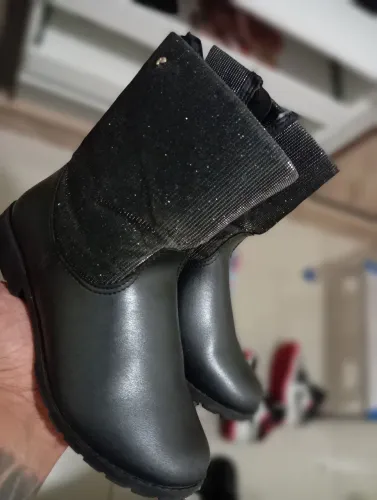Botinha preta Tam 30