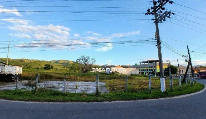 Terreno à venda, 1057 m² por R$ 700.000,00 - Arrozal - Piraí/RJ