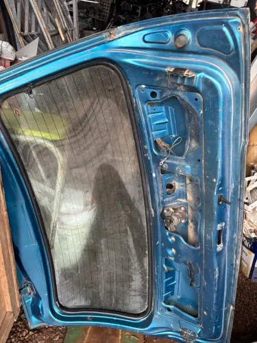 TAMPA TRASEIRA CORSA SUPER 97
