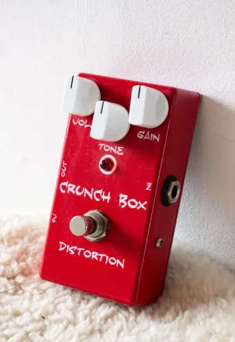 Pedal distorcion Crunch Box V3