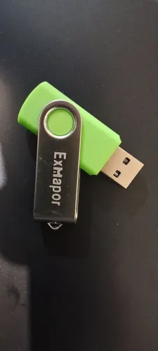 Kit 3 Pendrive 32gb (cada) com protetor giratório em metal