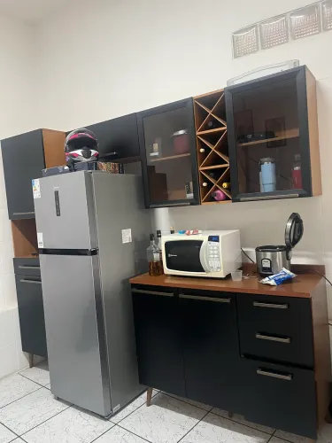 Armário de cozinha semi novo