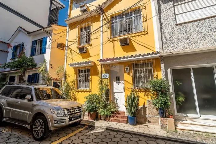 Casa dos sonhos em uma charmosa Vila em Botafogo