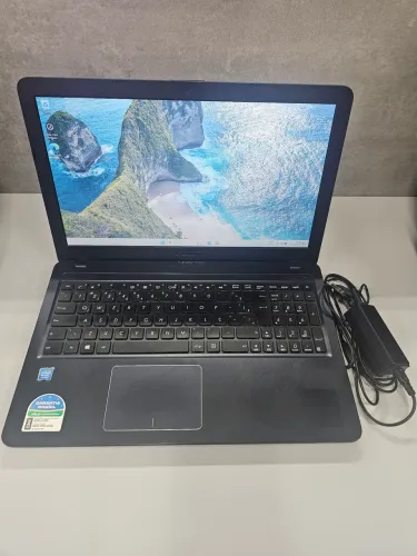 Notebook Asus Vivobook X540MA