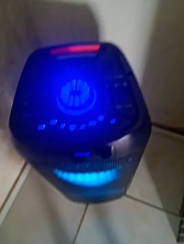Caixa de som portátil