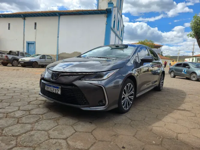 Toyota Corolla Altis Prem. Hybrid 1.8 Flex AUT 2023