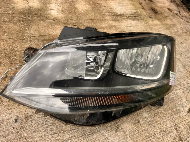 Farol FOX 2018 L/E