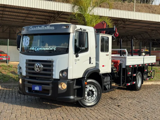 CAMINHÃO VW 17-230 CONSTELLATION COM MUNCK MODÓLO E CARROCERIA EXTRA!!!