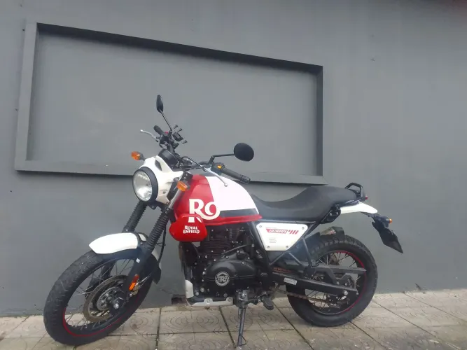 Motocicleta nova