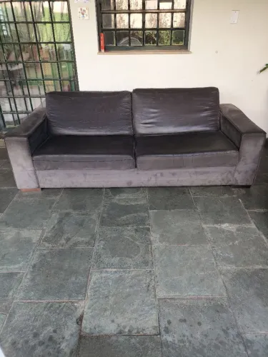 Sofá usado