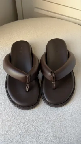 Sandália Rasteira Puffer Satinato N 37