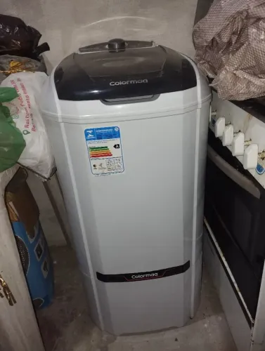 Tanquinho de lavar roupa