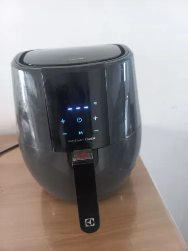 Air fryer Digital Eletrolux Cinza 220V
