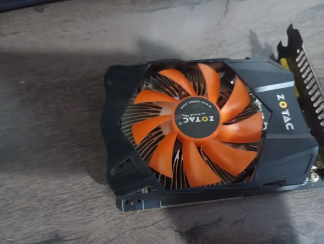Placa de vídeo GTX 750