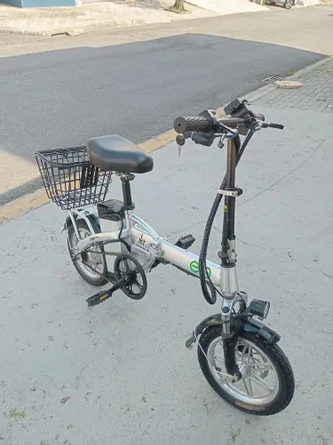 BIKE ELET.ARO 14 JKR CICLE DOBLAVEL PRATA IMP COM SEXTO OU SEM