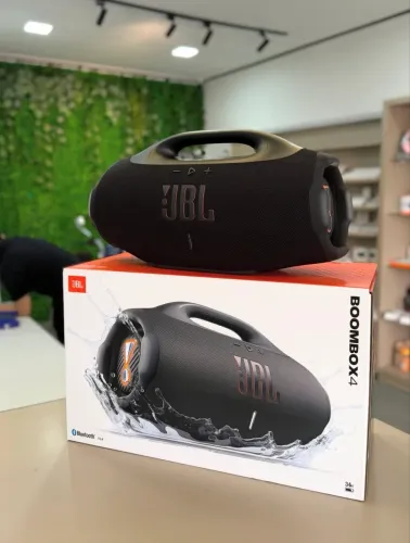 Jbl Boombox 4 Bluetooth 210w preta