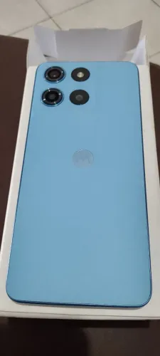 Celular Motorola Moto G17 NOVO