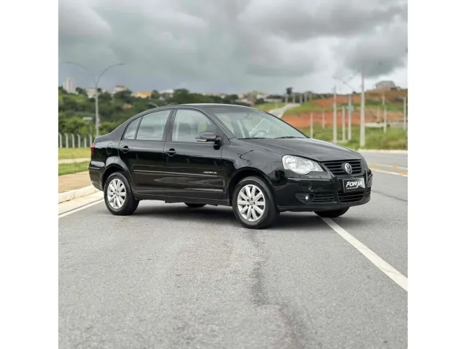 Volkswagen Polo 1.6 MI Flex 8V 4P 2010