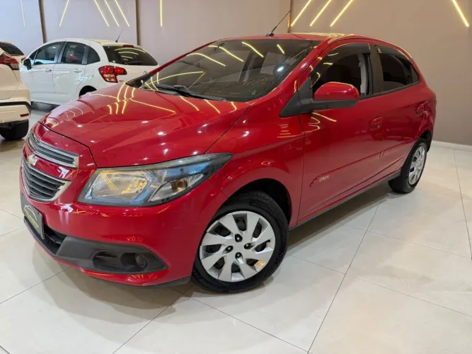 Chevrolet Onix Hatch LT 1.4 8V Flex Mec. 4P 2013