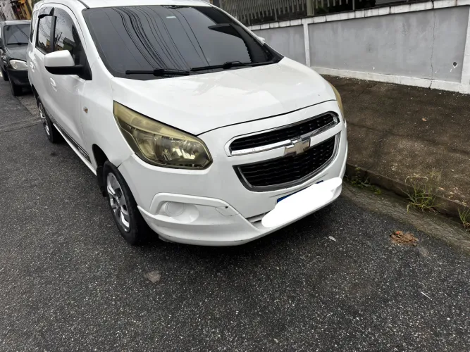 Chevrolet Spin LT 1.8 8V Econo.flex 5P Mec. 2013