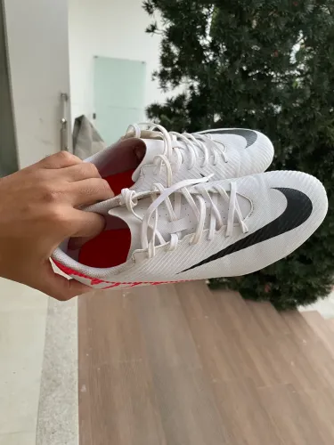 Chuteira Mercurial 15 club